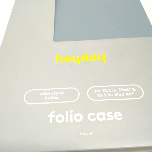 Light cool gray Heyday tablet folio case for 10.2 inch iPad and 10.5 iPad Air … - Picture 1 of 2